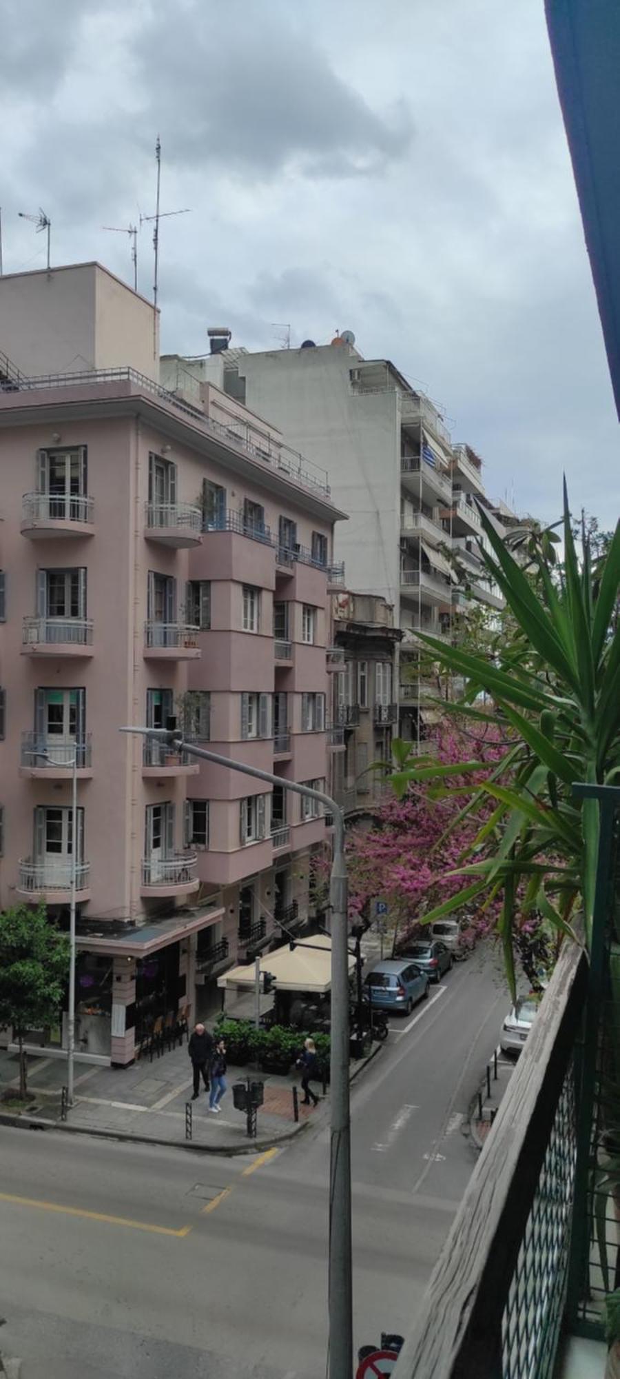Elegant Luminous Downtown Apartment Thessaloniki Exterior photo